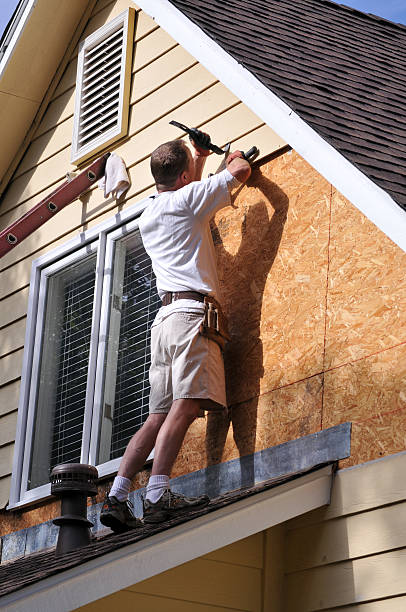 Affordable siding repair and maintenance services in Santa Clara, UT